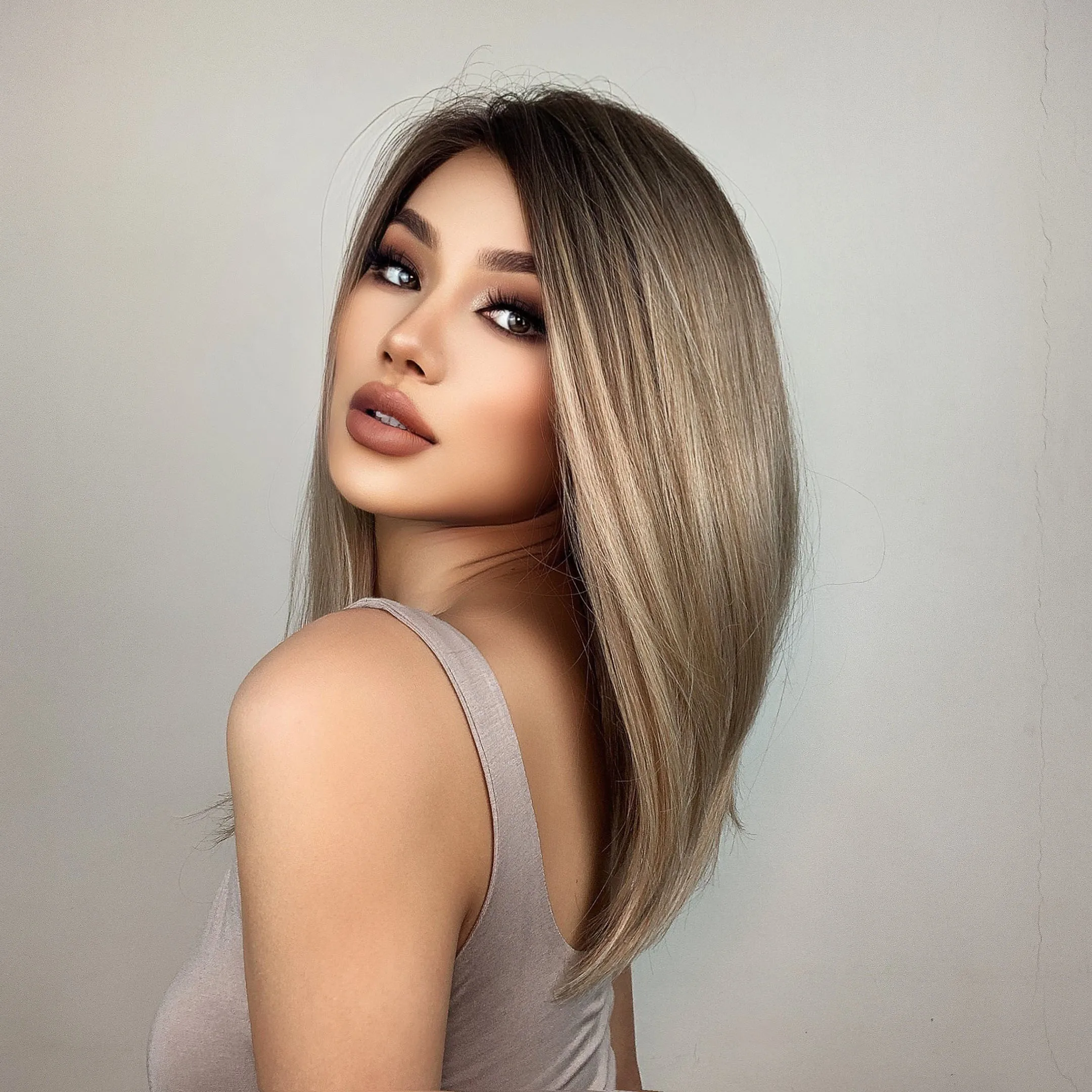 HENRY MARGU Bob Straight Synthetic Lace front Wig for Women  Ombre Blonde Natural Hairline Lace Wigs Side Part Heat Resistant