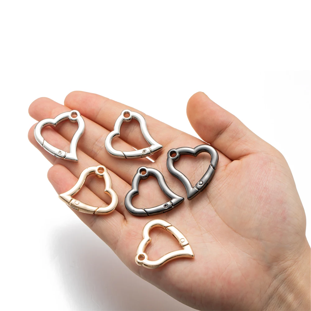 5pcs/Lot 21X21/25X25/21X29mm Metal Heart Shape Spring Clasps Openable Carabiner Keychain Bag Hook Buckles Connector Accessories