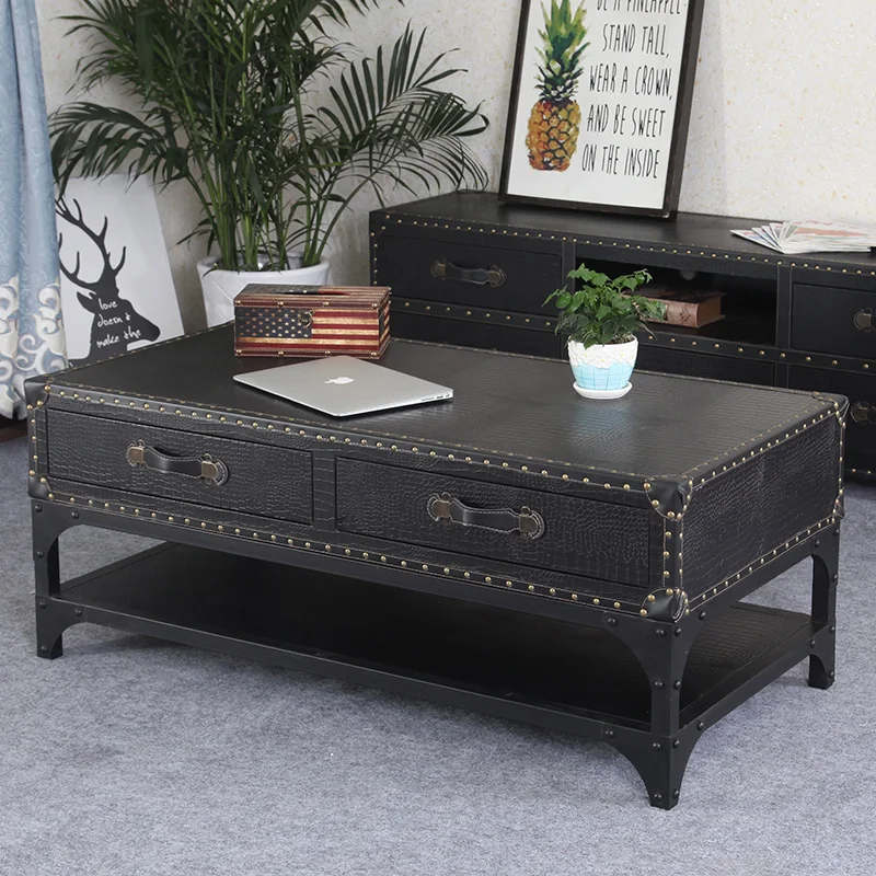 

European retro leather case coffee table clothing store exhibition club hotel coffee table model room villa living room coffee t
