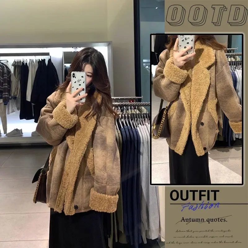 

Коричневое женское пальто из овечьей шерсти в стиле ретро, осенняя новая кожаная и шерстяная свободная байкерская куртка