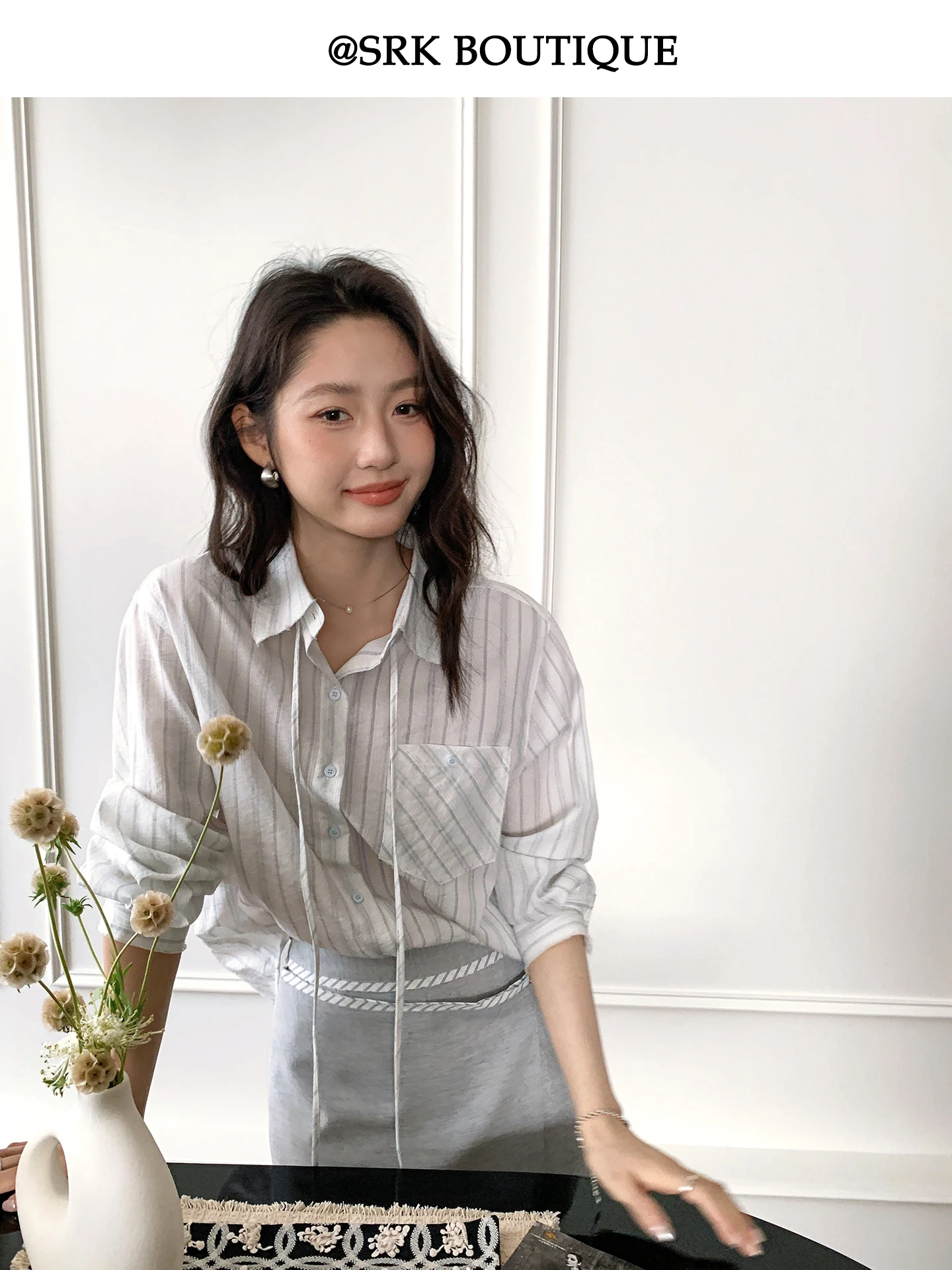 

Женская рубашка свободного кроя SRK с уникальным дизайном, длинными рукавами, отложным воротником, удобная, в французском стиле, из хлопка и полиэстера.