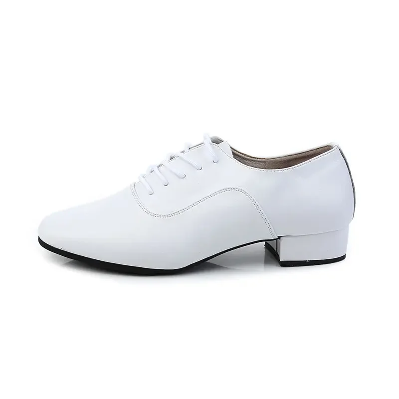 

White genuine leather men's dance shoes, soft soled modern shoes, men's square dance shoes, cowhide social dance national