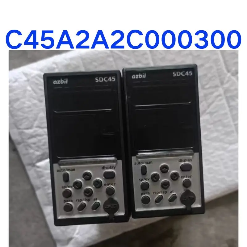 Used C45A2A2C000300 temperature controller tested OK function intact