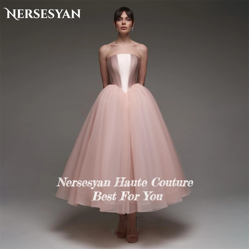 Nersesyan Blush Pink Eleganckie suknie balowe Off Shoulder Satin And Tulle Suknie balowe bez rękawów Suknia wizytowa bez pleców Dostosowane