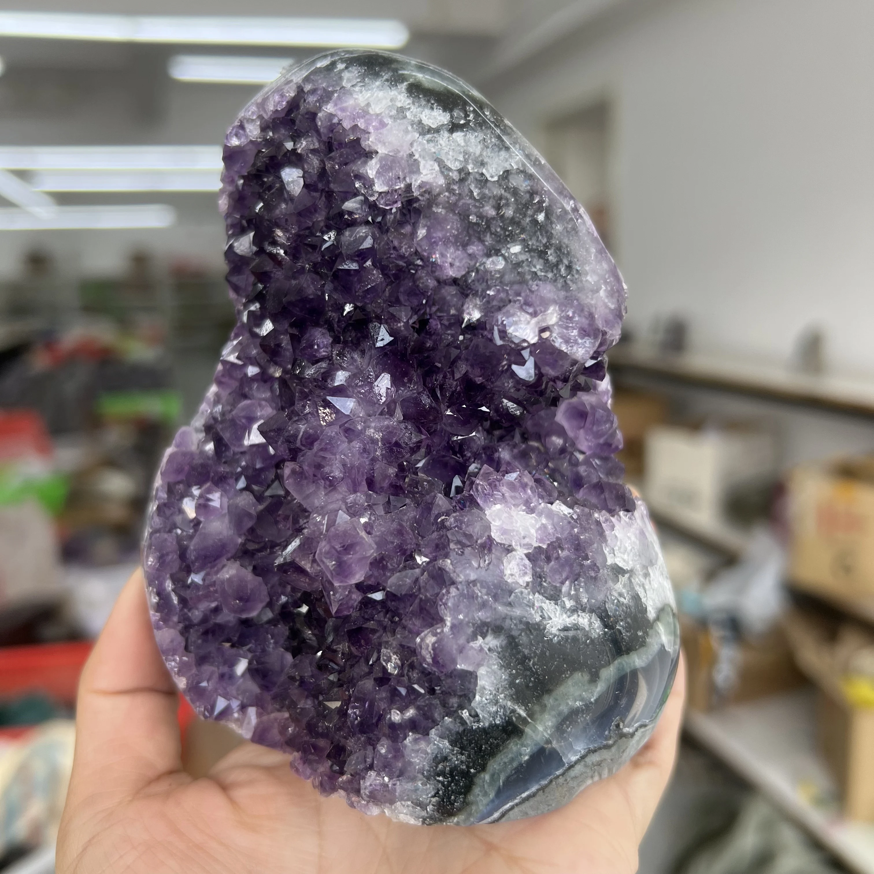 802g 11cm Natural Uruguay Dream Amethyst Quartz Crystal Cluster stand
