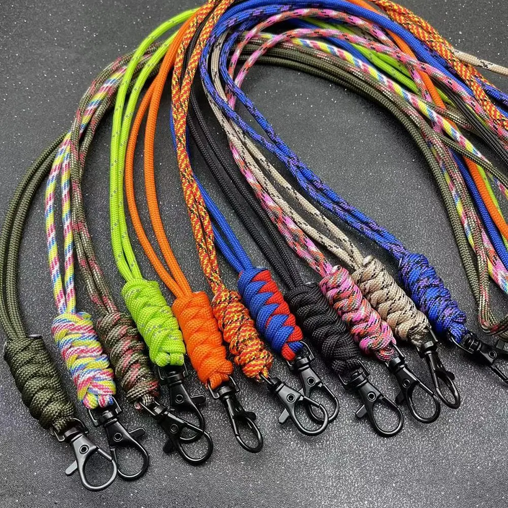 Paracord Keychain Lanyard Rotatable Buckle High Strength Parachute Cord Self-Defense Emergency Survival Backpack Key Ring