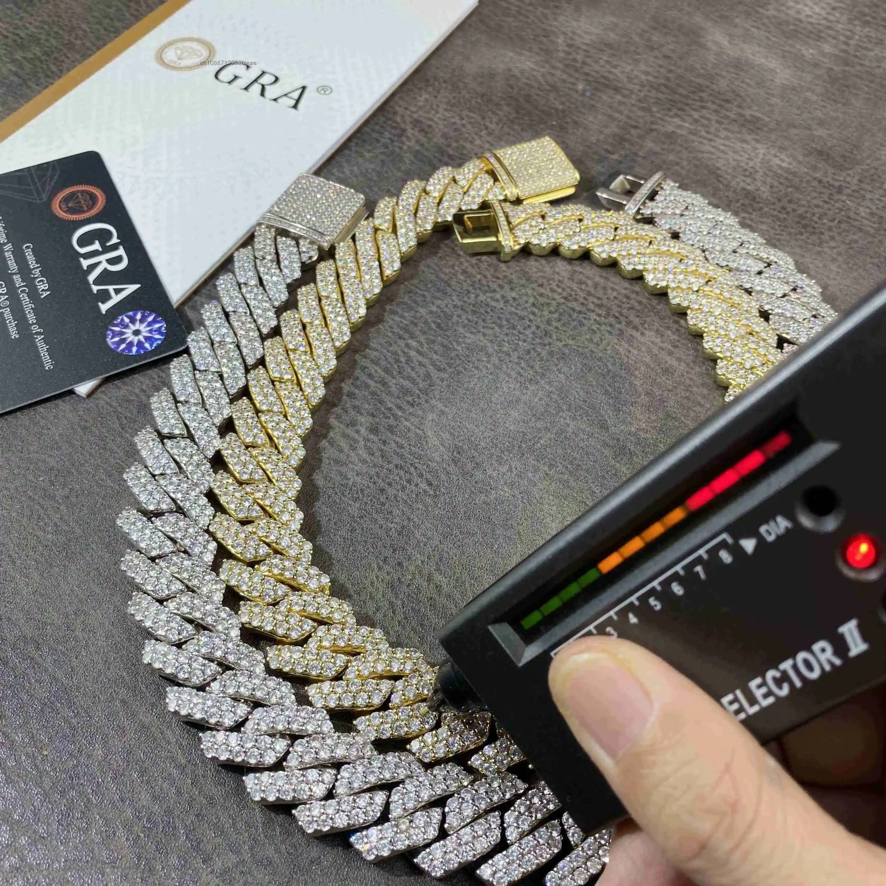 Luxury Wholesale 19mm 2rows VVS Moissanite S925 Sterling Silver Prong Cuban Link Chain Necklace for Men.