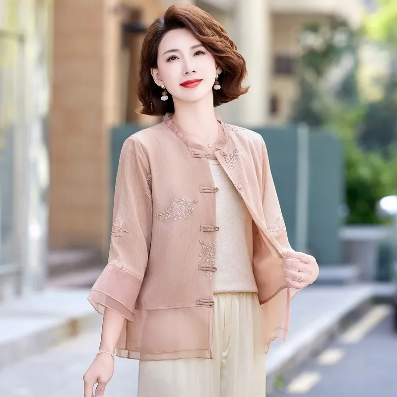 Women's New Chinese Style Embroidered Blouse Middle-aged Mom Summer Thin Shirt Retro Frog Button 3/4 Sleeve Top 5