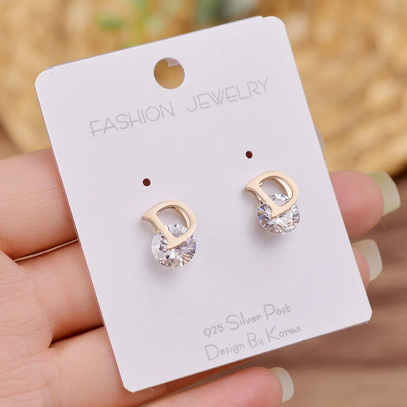 New Fashion Luxury Jewelry Letter D Stainless Steel Stud Earrings Women Ear Piercing Trending Products Luxury Earrings for Women