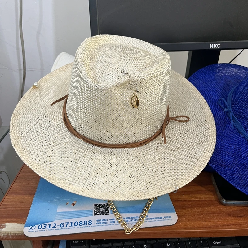 2022 new arrival women\'s sun hat black bule straw hat with chain and pin and pearl in the sea side