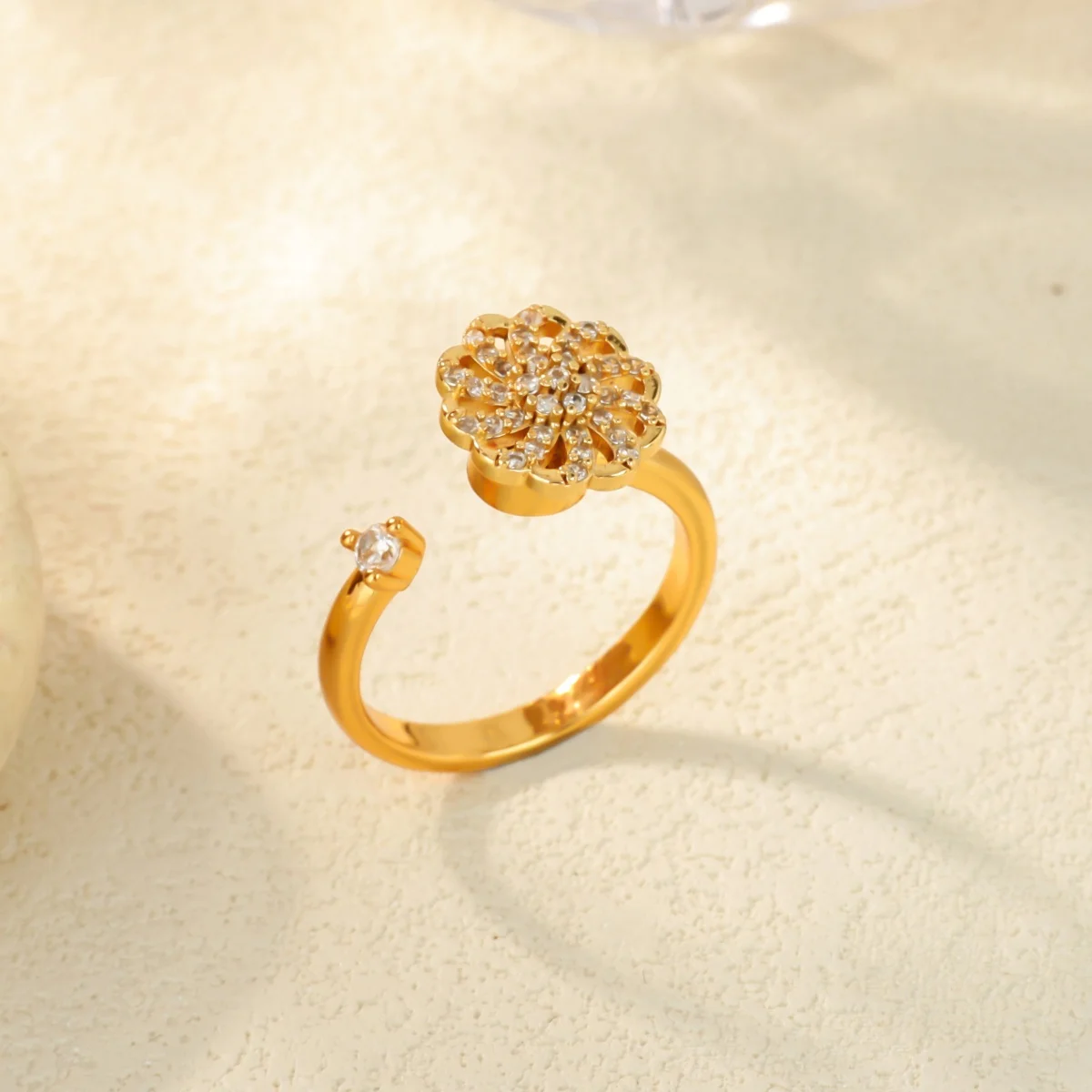 

Zircon Flower Anti Anxiety Spinner Rings For Women Stainless Steel Gold Color Fidget Ring Wedding Female Aesthetic Jewelry