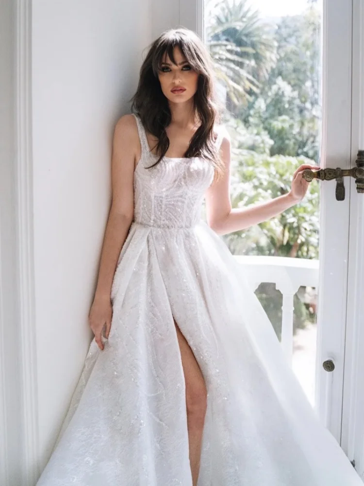 

Customizable Elegant Sexy Satin Sequin One-Side Slit Sleeveless Classic Wedding Dress for Women Square Collar Gown with Pleats