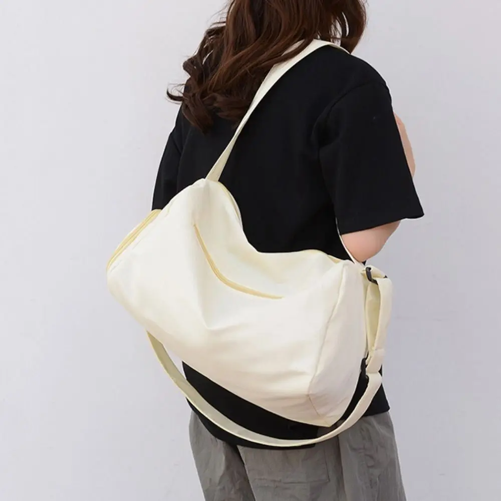 

Fashionable Solid Color Crossbody Tote Bags Large Capacity Niche Design Gym Fitness Bag Casual Canvas Luggage Bag Yoga