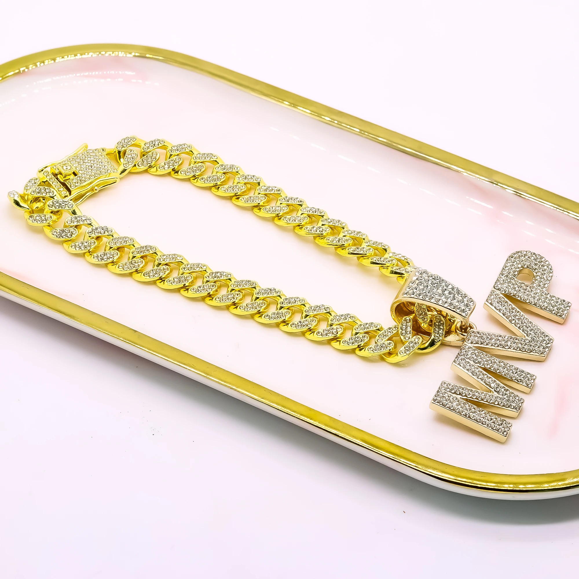 Aurapper 1 pieza MVP collar de moda estilo hip hop collar de letras collar de campeón adecuado para hombres y mujeres regalo de joyería de moda