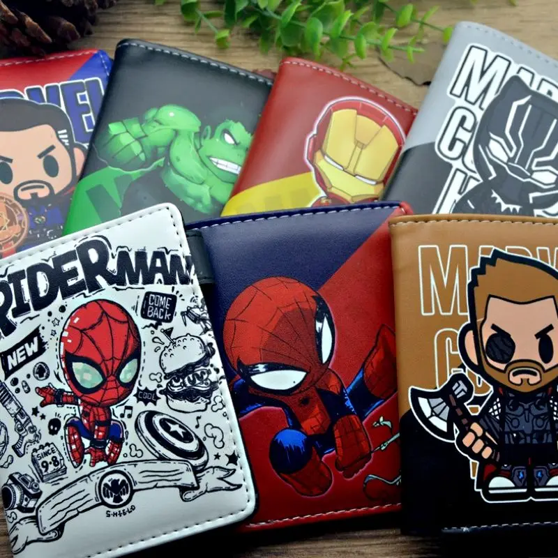 

Marvel Avengers anime peripheral short wallet Spider-Man cartoon personality trendy cool teenagers coin card bag Christmas gift