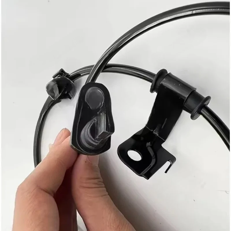 Front Right Side ABS Wheel Speed Sensor for  XD 89542-52030 8945252030 89542-0D040