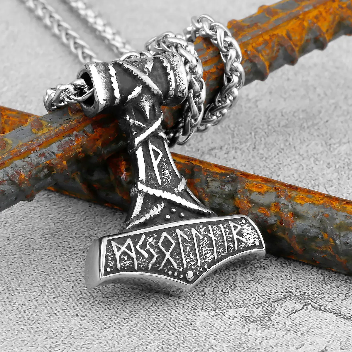 Viking Thor Hammer Necklace Men\'s Stainless Steel Mjolnir Vintage Runes Pendant Necklace Celtic Knot Talisman Jewelry Wholesale