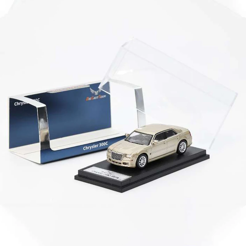 

DCT Diecast Original 1:64 Scale 300C Alloy Model Simulation Classic Decoration Hobbies Souvenirs Collection Static Display