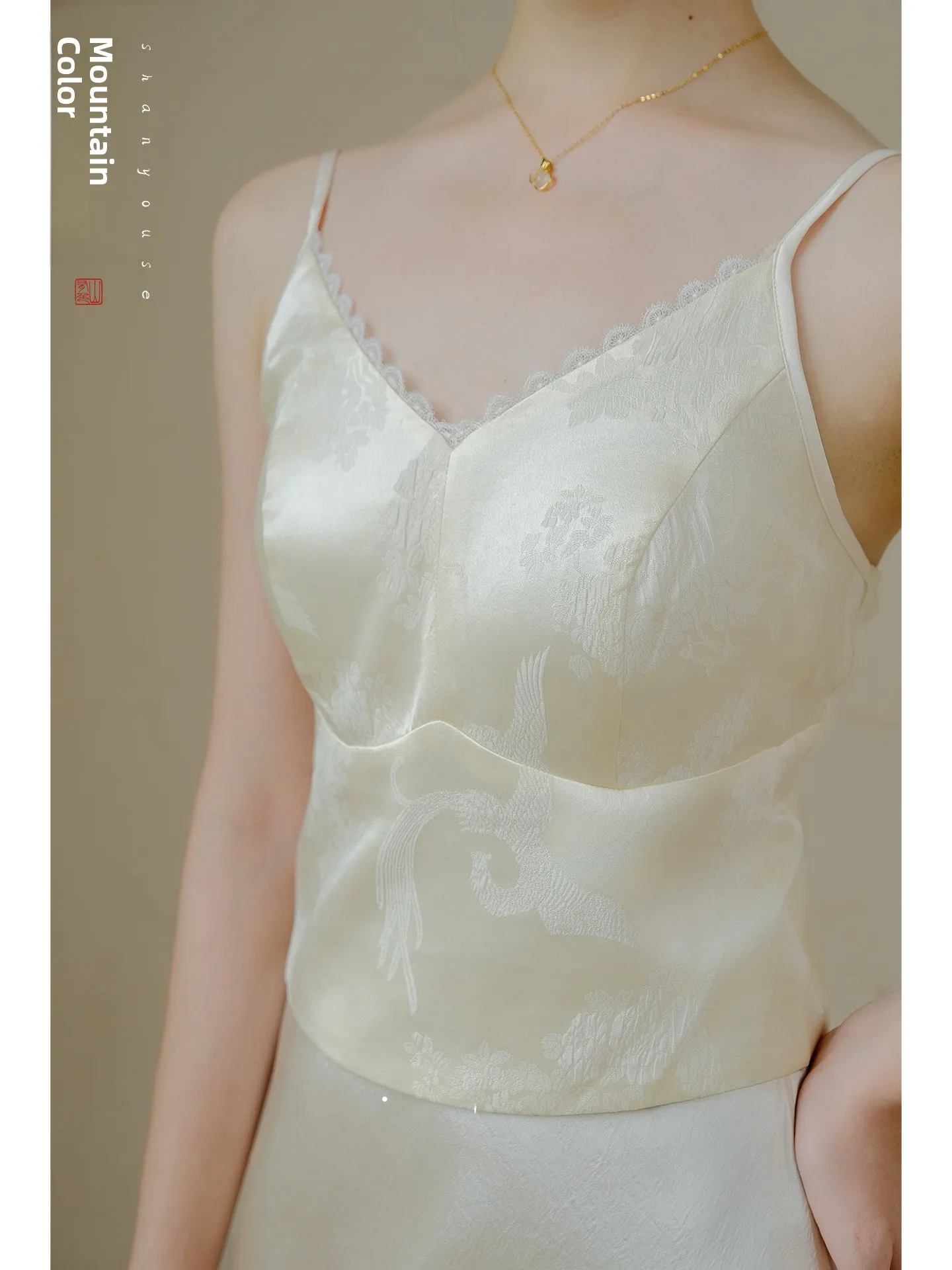 

Ele Lace ter Ne Top New Chinese Sle Acetate Fabric Summer 2025 High-End Feelings National Trend Women's Clothing