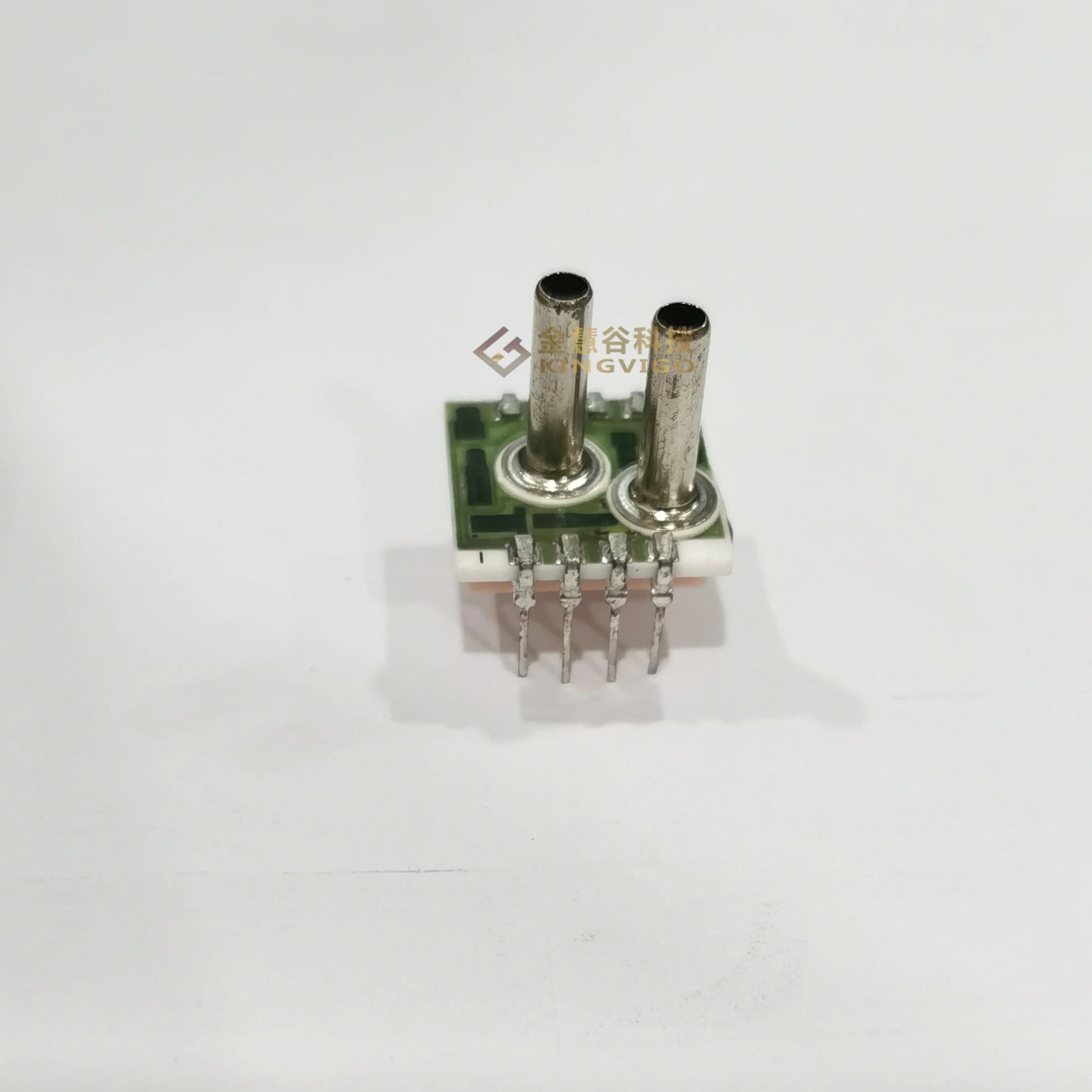 The 1210A-100D-3L multi-lead multi-tube configuration is equipped with a differential pressure 700Kpa silicon pressure sensor