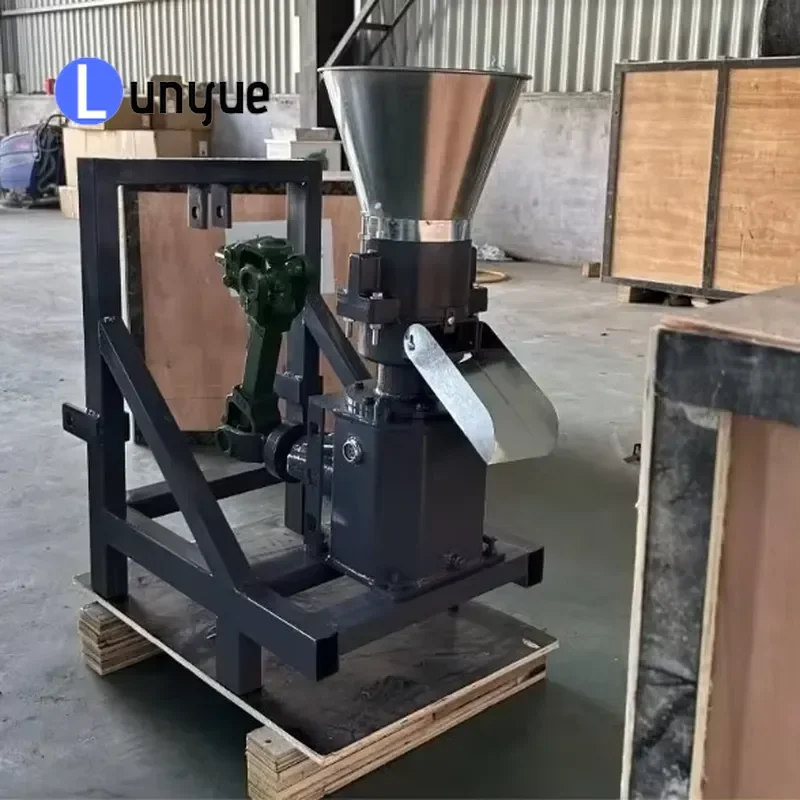 Small Feed Pellet Making Machine for Poultry Livestock Animal Food Production High Efficiency Compact Design New Condition