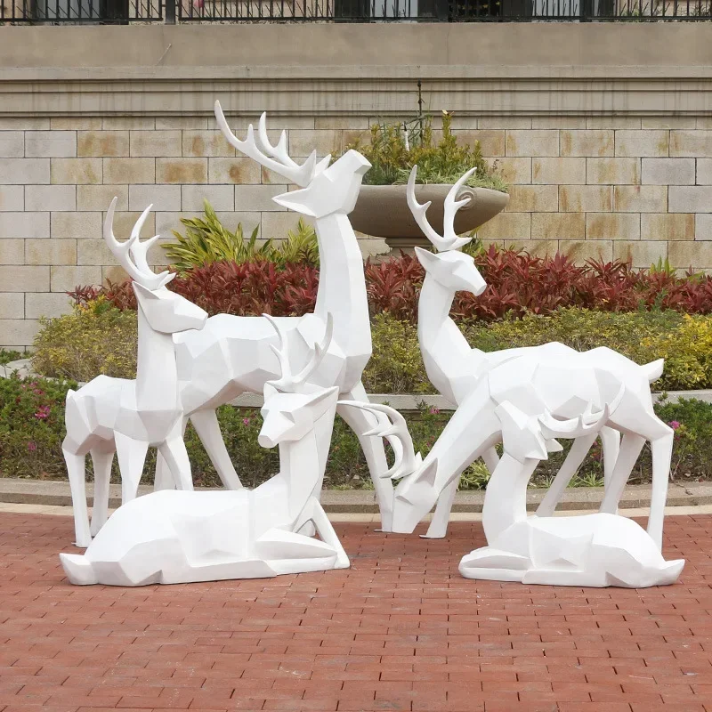 Sika Deer Ornament Outdoor Fiberglass Animal Geometric Section Deer Sculpture Garden Landscape Sales Office
