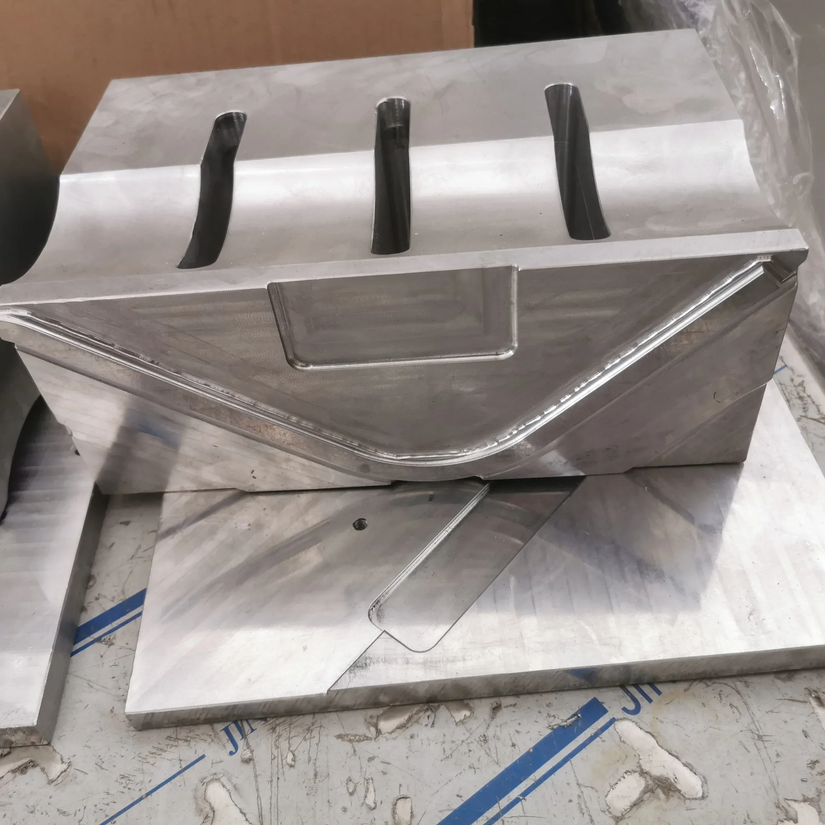 

NEW 15khz/20khz/28khz/35khz/40khz Customized Steel/Aluminium/Titanium Material Ultrasonic Spot Welder Tips