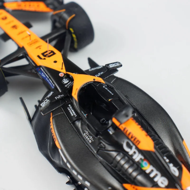 Minichamps 1:43 MCL38 F1 modelo de carro com figura de motorista # 81 Oscar Piastri 2024 GP húngaro Diecast Collection Racing ChristmaGift