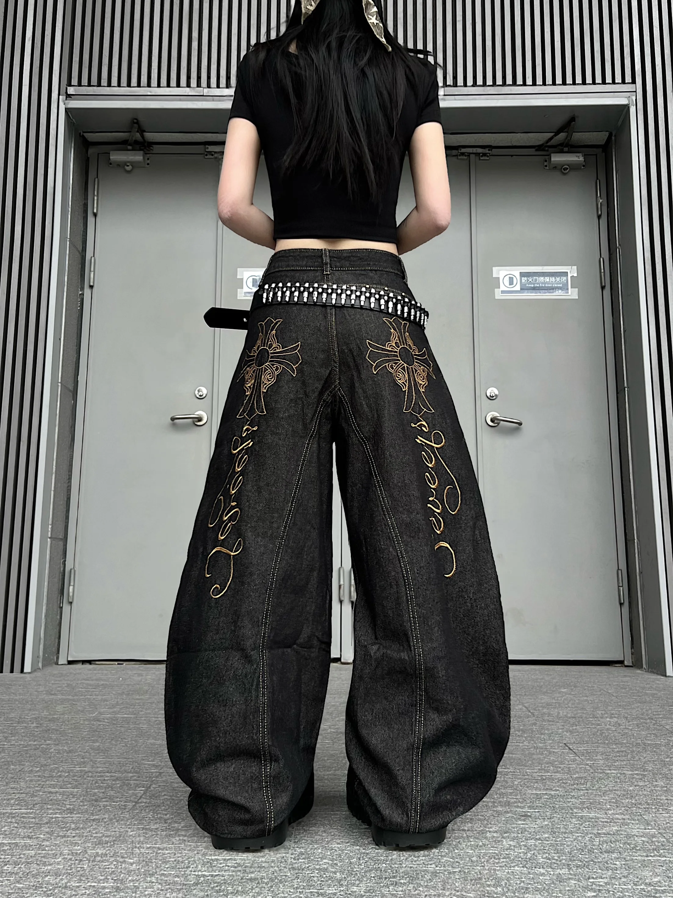 

TR Bruift American Trendy Brand Water Waed Knife Embroidered Wide Leg Jeans Men's Streetwear Loose Fit Casual Pants