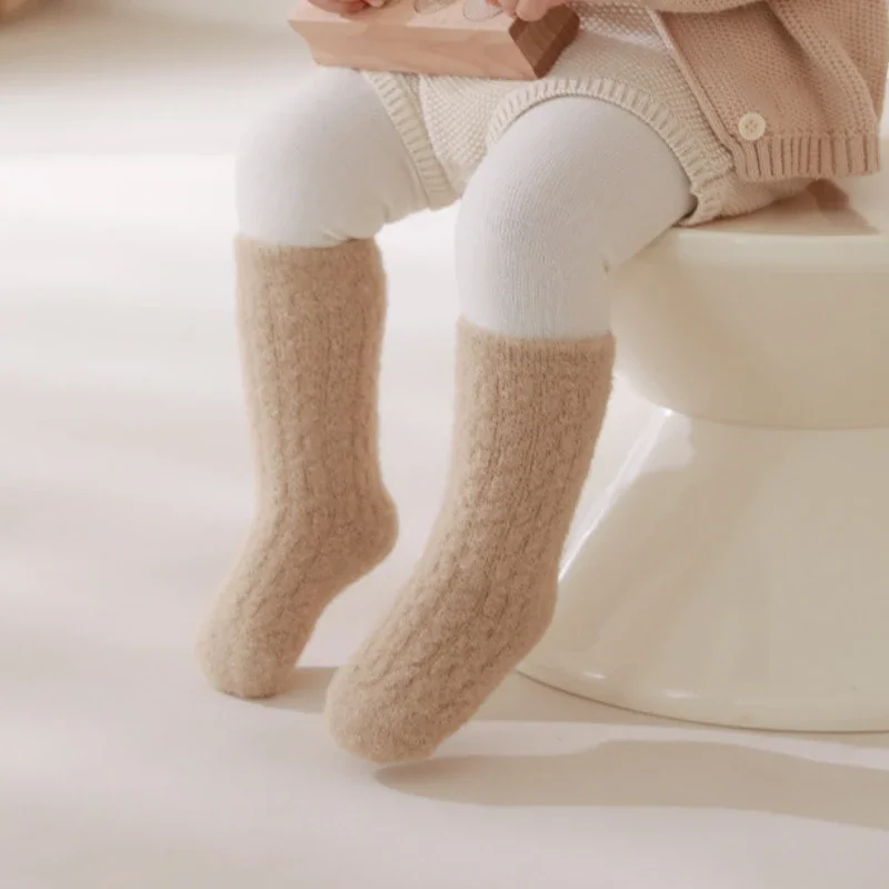 New Autumn Baby Socks Kids Girls Fleece Padded in Tube Socks Toddler Solid Color Thicken Winter Floor Socks Baby Accesories