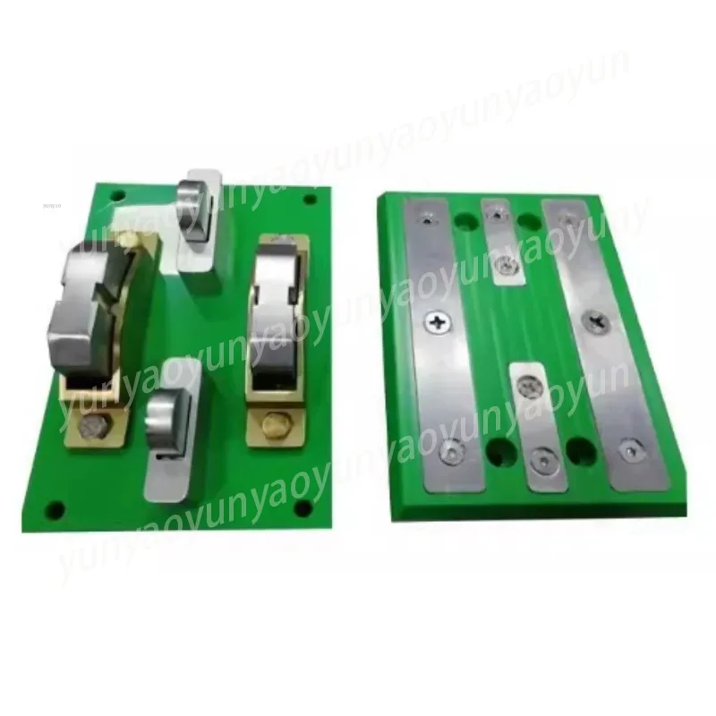 AGV Trolley Brush Block Brush Block with Communication Charging Interface Substrate, Shuttle Automatic Charging Device 200A