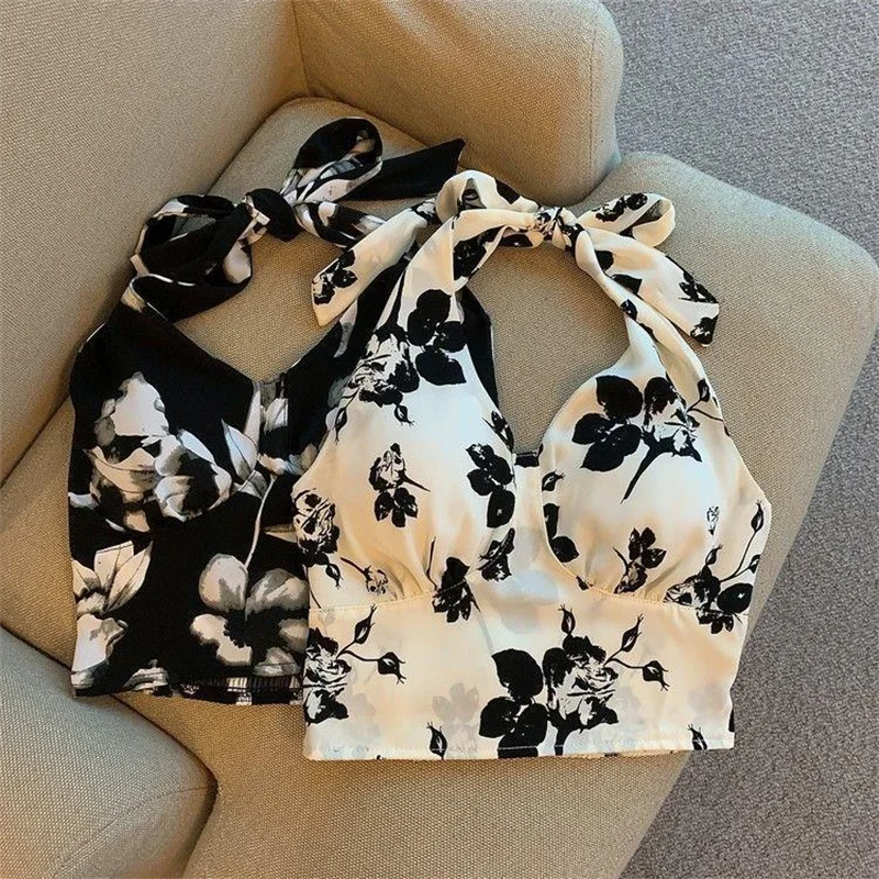 قميص قصير برقبة معلقة على شكل زهرة للسيدات صيفي جديد مثير برقبة على شكل حرف v ملابس خارجية للتخسيس مكشوفة من الخلف بأربطة علوية