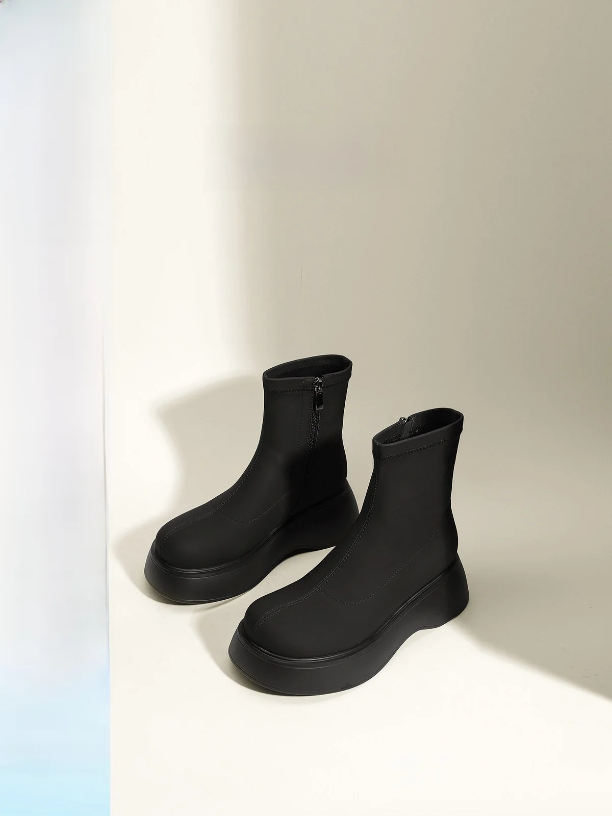 

ZHZG Morning Lady Retro Thi Bot Boots Women's Heightening oes ort Versatile Faion Boots Korean Sle Waterproof Pl...