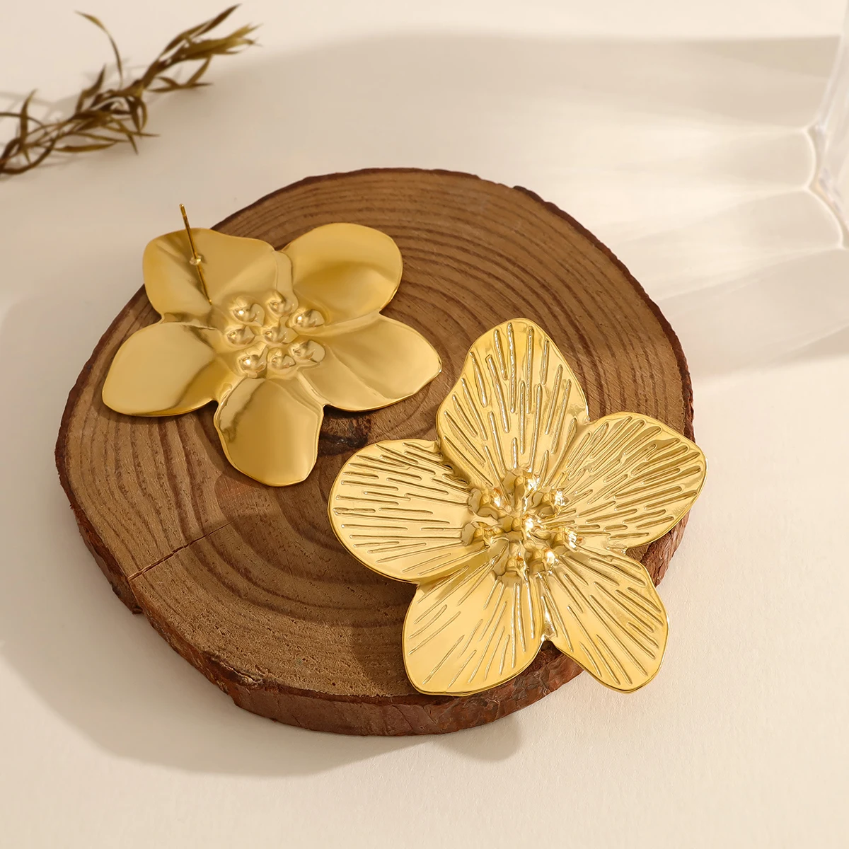 

WILD & FREE Stainless Steel Metal Flower Stud Earrings for Women Vintage 18K Gold Plated Statement Trendy Jewelry