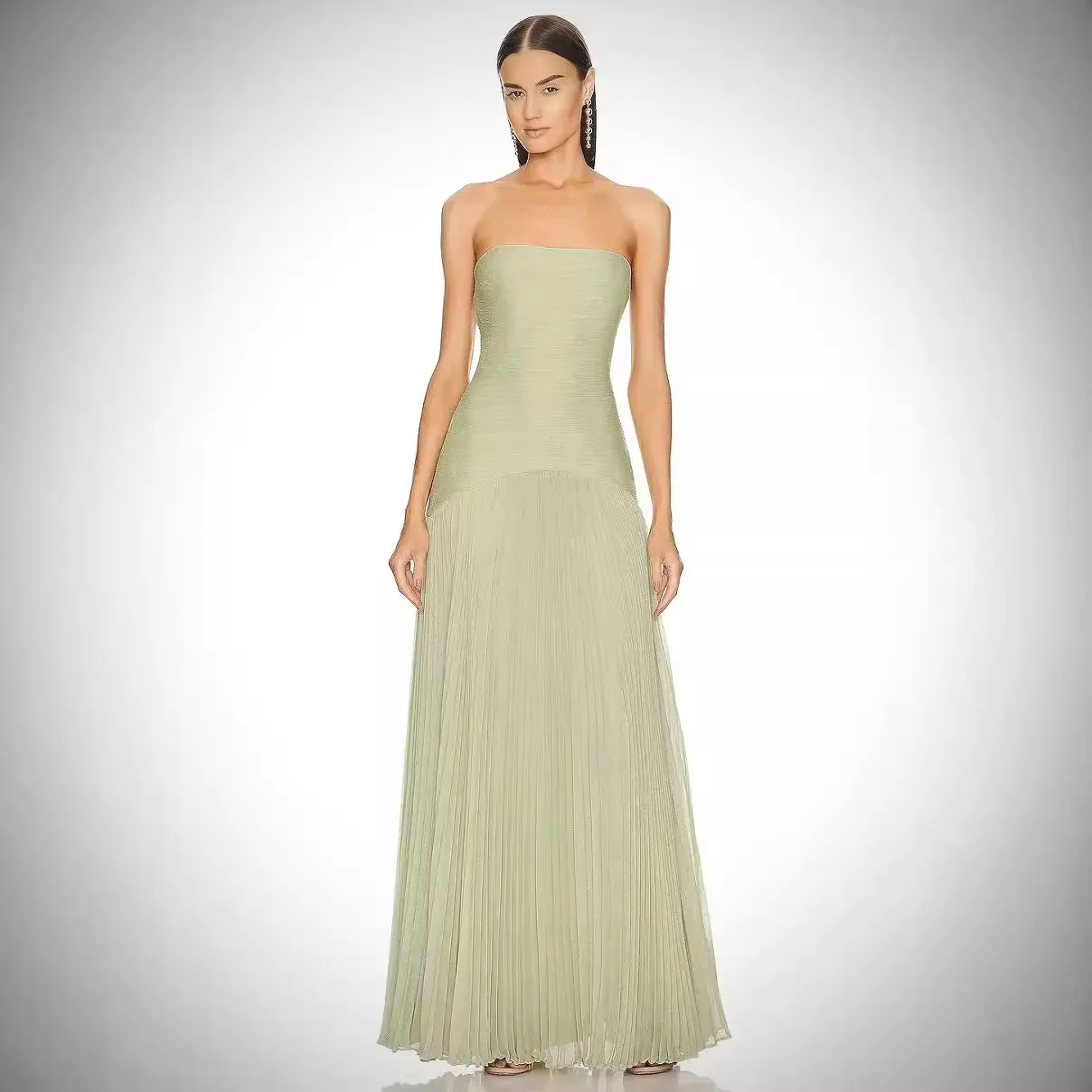 

2024, модное повседневное плиссированное платье в полоску с открытыми плечами, женская трансграничная одежда, платье с эластичной резинкой на талии