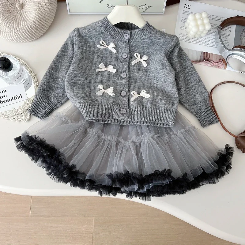 Set di maglioni per ragazze nuovo Cardigan lavorato a maglia a maniche lunghe per bambini autunnali + gonna a rete elegante Set di due pezzi vestiti per bambini ragazze