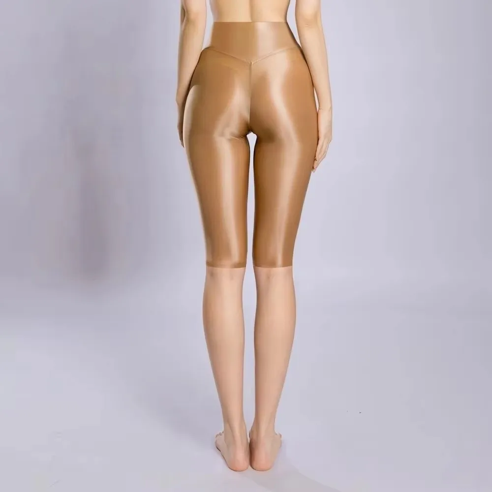 Thin Peach Hip Knee Length Shorts Shiny Half Length Cropped Pants Booty Lifting Push Up Yoga Pants For Fitness Joggers