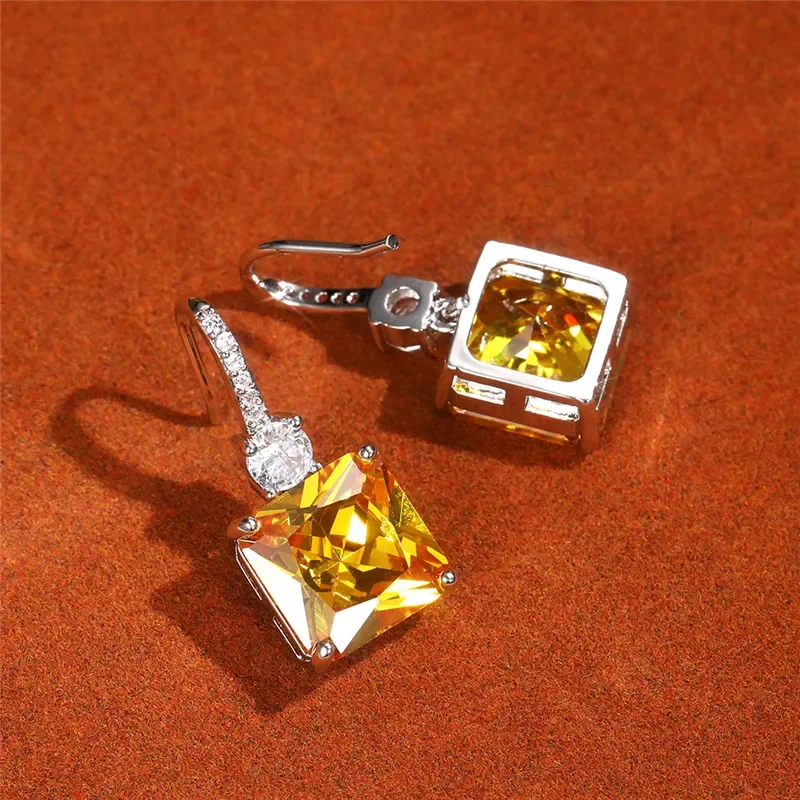 

New Gorgeous Princess Cut Yellow Cubic Zirconia Dangle Earrings Women Wedding Ceremony Party Bridal Accessories Trend Jewelry