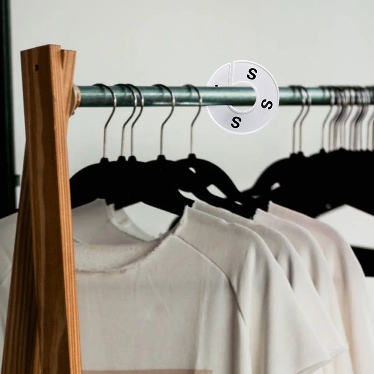 

10pcs Plastic Clothes Size Dividers Thick Sturdy Lightweight Colorful Easy Install Store Market Display Rack Closet