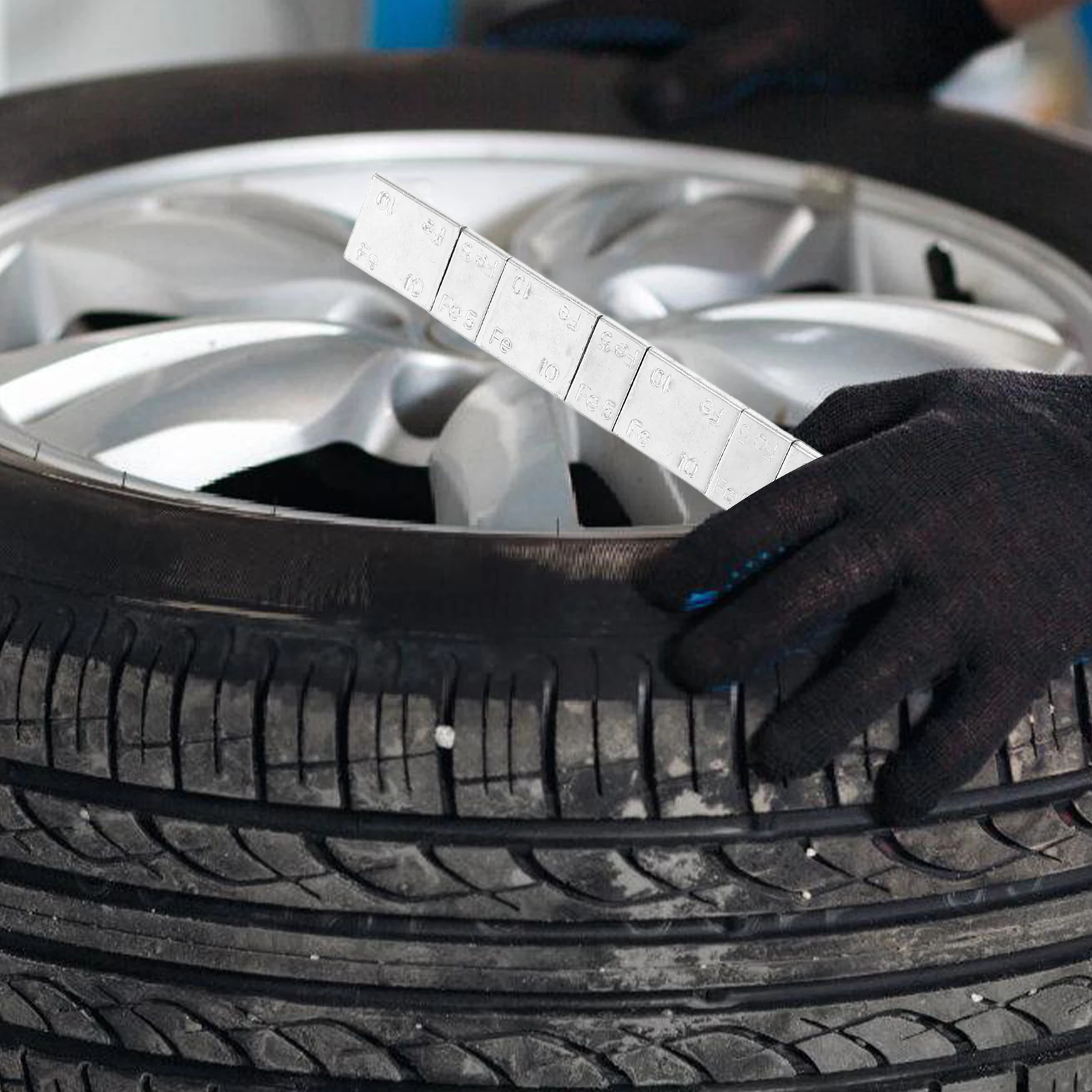 

Steel Car Wheel Balance Weight Blocks Strong Adhesion Tire Balancing Repair Tool Sturdy Wheel Weights Vibration Reduction
