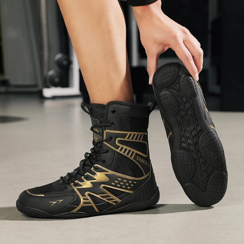 2026 Wrestling Shoes Men Professional High Top Breathable Weight Boxing Sneakers Lndoor Train Weightlifting Competition Shoes