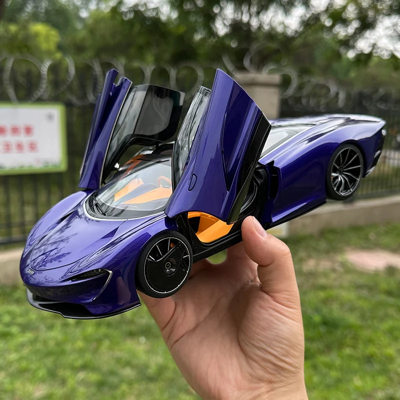 AUTOART 1:18 McLAREN SPEEDTAIL Car Model Collection Sports car ABS material to send friends birthday gift personal collection