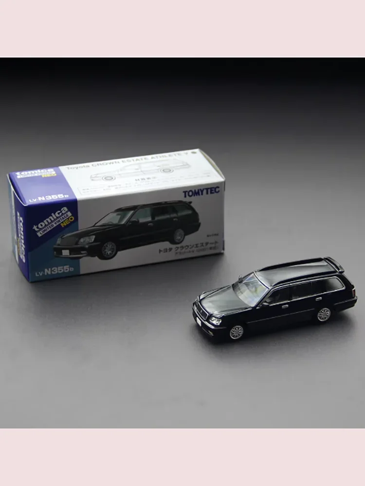 

TOMY LV-N355a 1:64 alloy car model, 7CM Crown station wagon