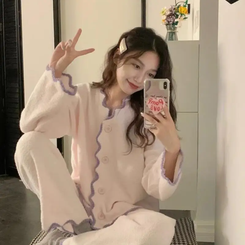 ملابس نسائية بيجامات شتوية سميكة تحافظ على الدفء منتج جديد في المنزل في الهواء الطلق بدلة نوم مريحة للتهوية