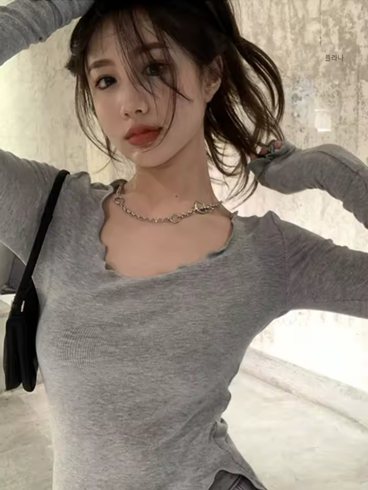 3. 긴 소매 티셔츠..
