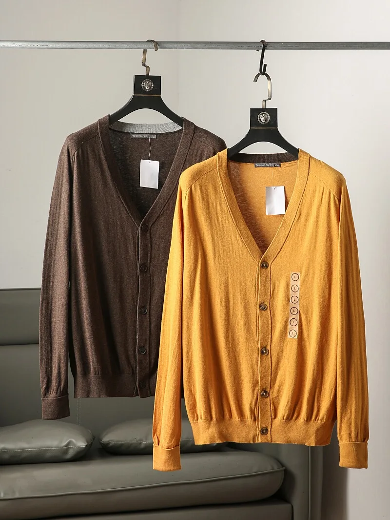 

Spring New Sle Japanese Simple Skin-friendly Comfortable Men's V-ne Pure Color Loose Casual Thin Knitted Cardigan