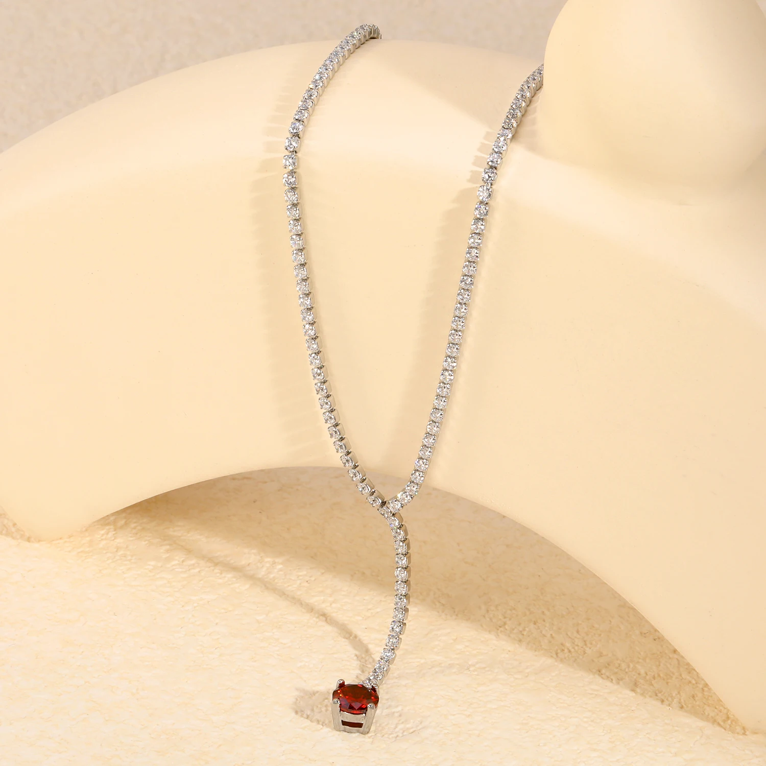 レッドキュービックジルコニア テニスネックレス ステンレスス - Tennis Bracelet Cubic のレビューと価格