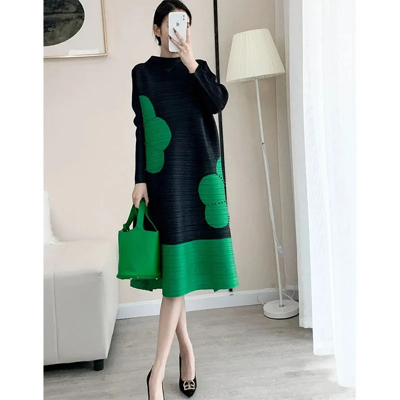French Women Stand Collar Long Dress Female Fashion Color Blocking Pleated Vestidos Summer Ladies High-end A-line Maxi Dresses