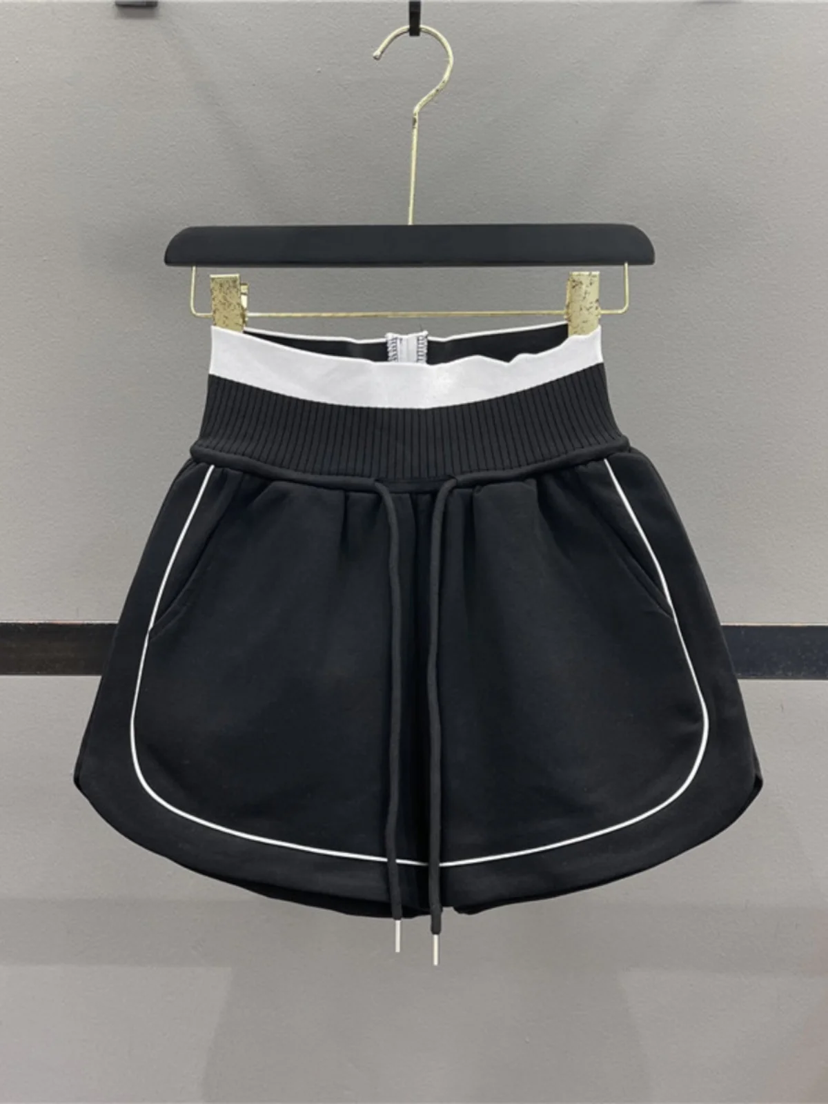 여성용 고탄성 허리 반바지, 드로스트링 대비 색상, A 라인 와이드 레그 스웻팬츠, 스포츠 캐주얼 패션, 여성 의류