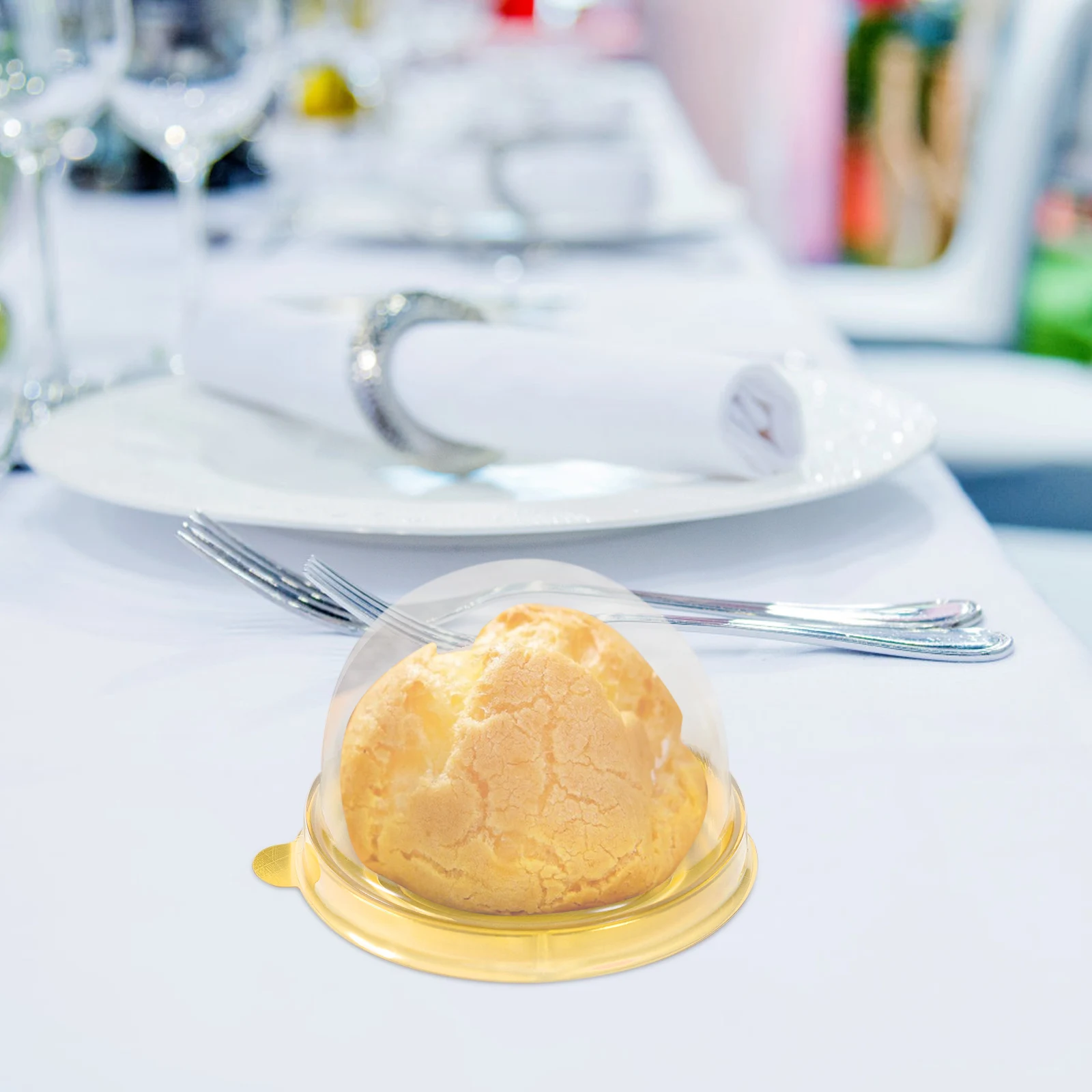 

50pcs Round Plastic Egg Yolk Crisp Box Food Grade Pet Packaging Container Baking Dessert Gift Box Cupcake Holder